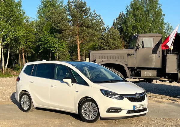 Opel Zafira cena 44000 przebieg: 227000, rok produkcji 2017 z Zakopane małe 436